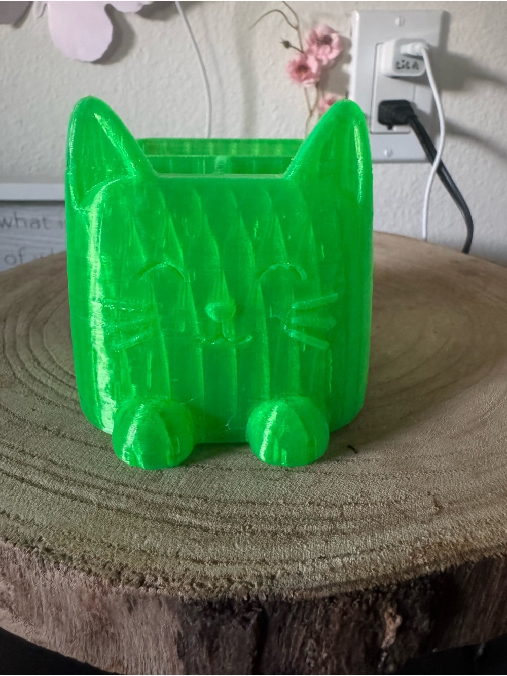 Green Cat Shaped Pen Holder - Unbranded